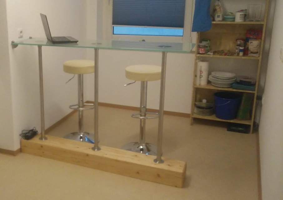 Projekt Stehtisch