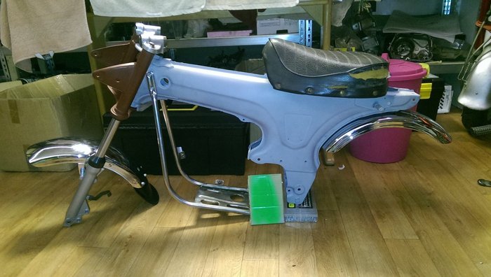 Honda Dax Baustelle